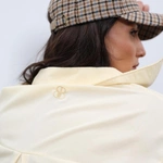 מכופתרת סאן