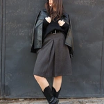 חצאית מידי שסע סגור